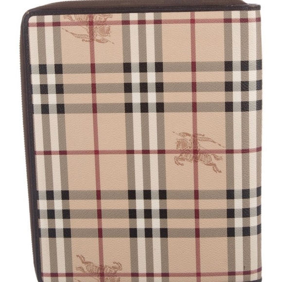 BURBERRY HAYMARKET CHECK IPAD CASE - Picture 4 of 6